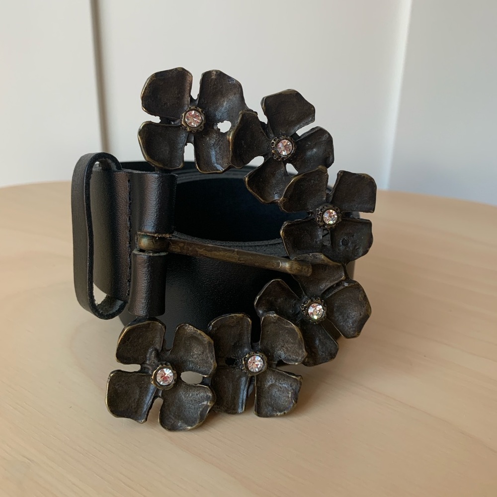 NWOT Genuine Leather Belt with Rhinestones Embellished Buckle, M